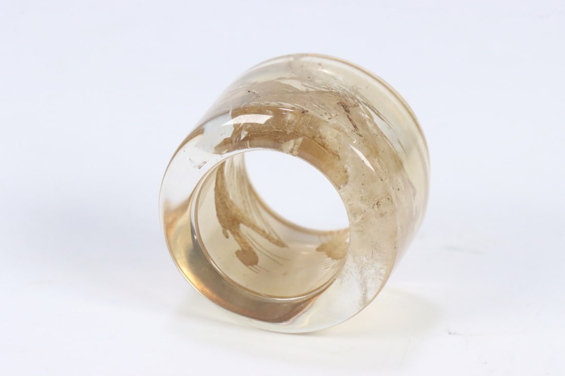 An Exquisite Crystal Dragon Pattern Fingerstall - 9