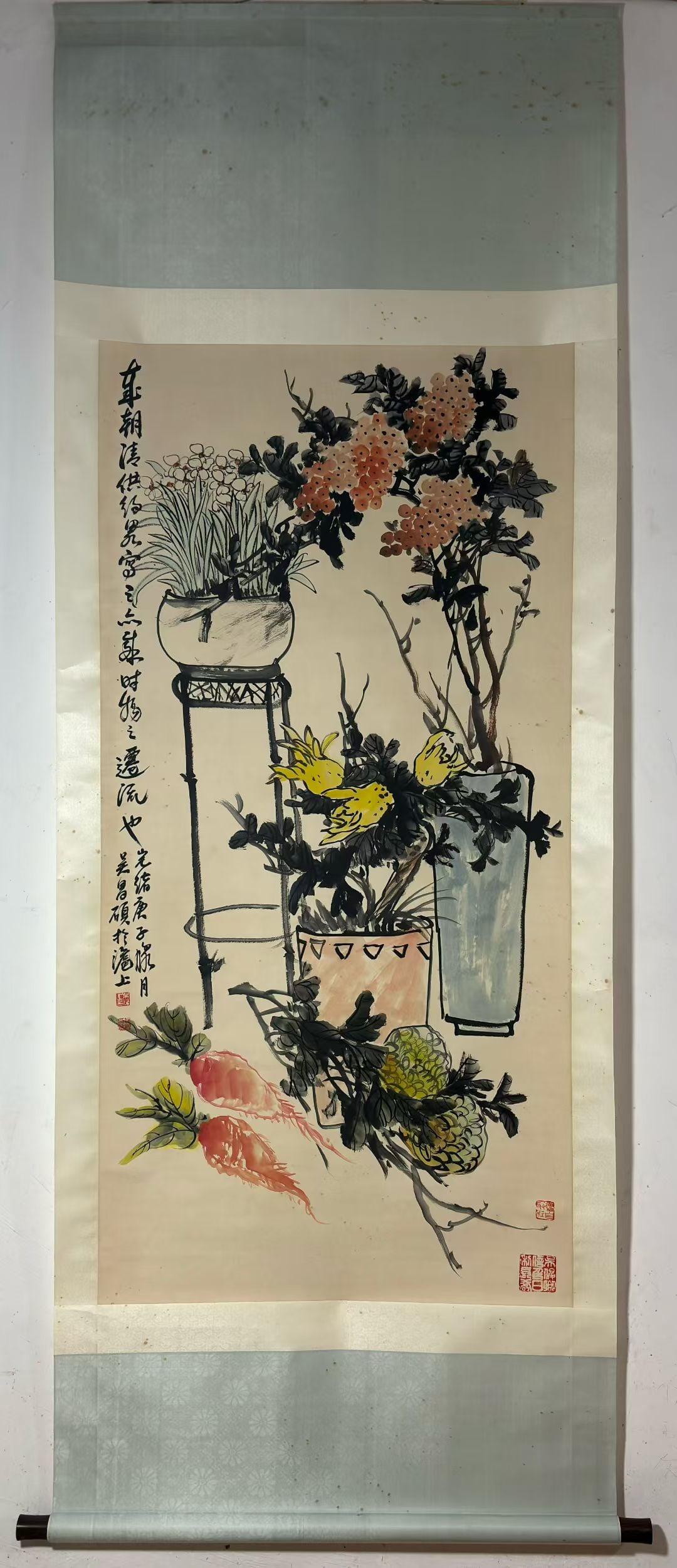A Chinese Vertical Scroll Ink Painting of Flower and Fruit on Paper,Wu Changshuo: A Chinese Vertical Scroll Ink Painting of Flower and Fruit on Paper,Wu Changshuo,Size:(Without frame)54.3inx26.8in一幅中国水墨花果图立๘