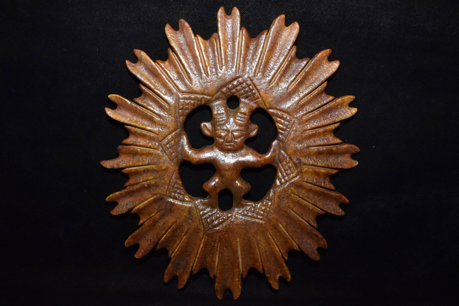 An Exquisite White Jade Figure Pattern Pendant: An Exquisite White Jade Figure Pattern Pendant,Hongshan Culture,Size:11.4inx9.1in,Weight:1230g白玉人物纹挂件，红山文化，Si