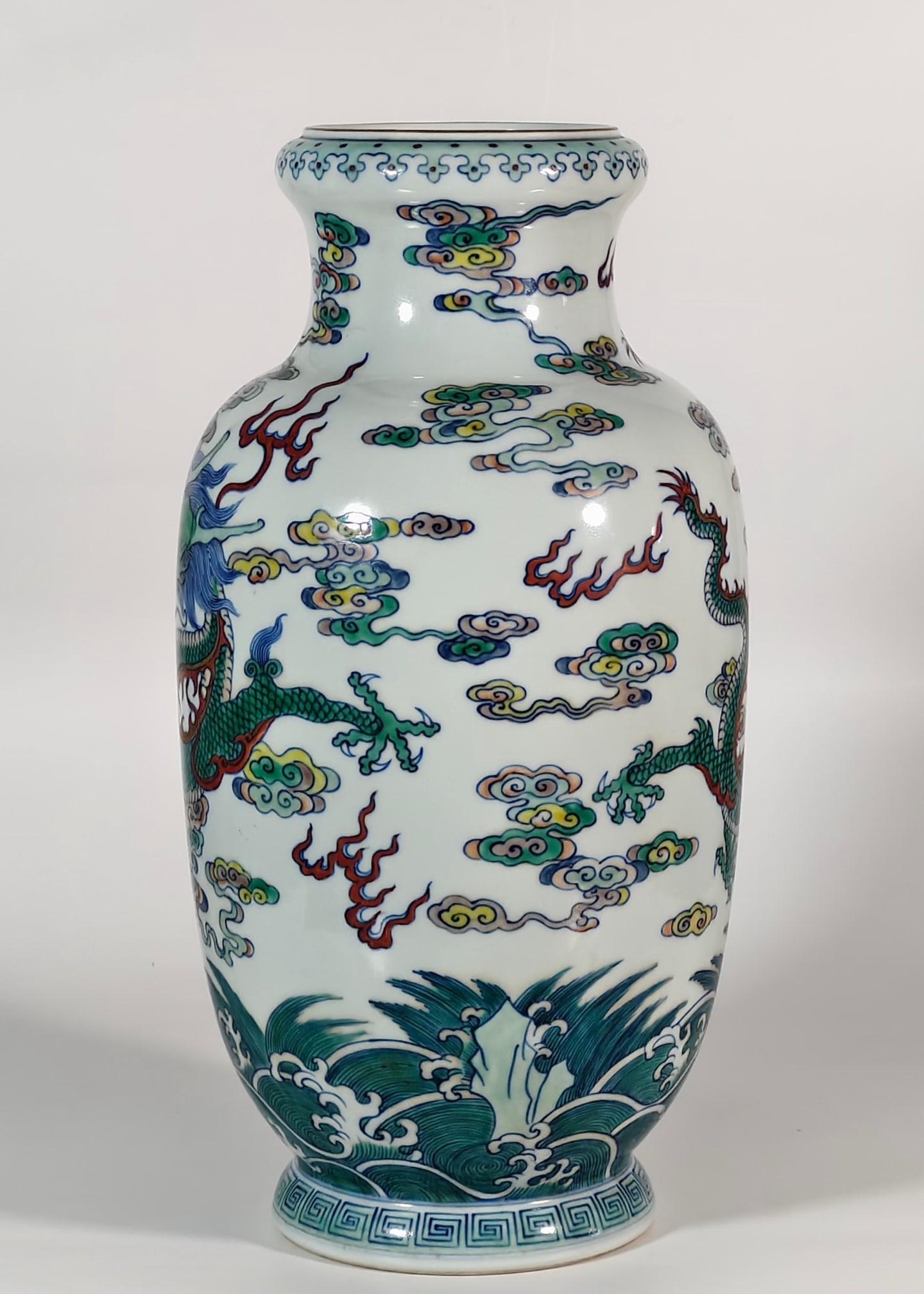 A Huge Doucai Seawater,Auspicious Cloud and Dragon Pattern Vase - 4