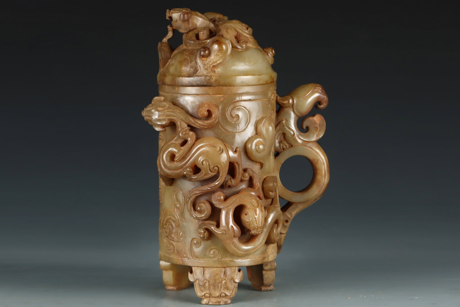 An Exquisite White Jade Chi-Dragon Pattern Tripod Cup (1 of 9)