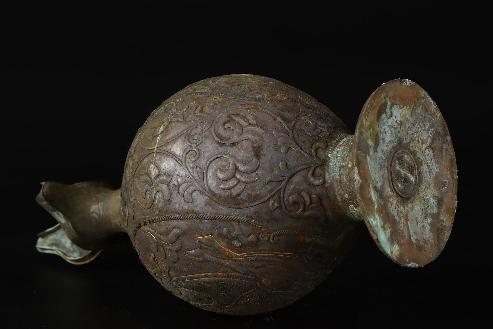 An Exquisite Silver Auspicious Beast Pattern Ewer - 8