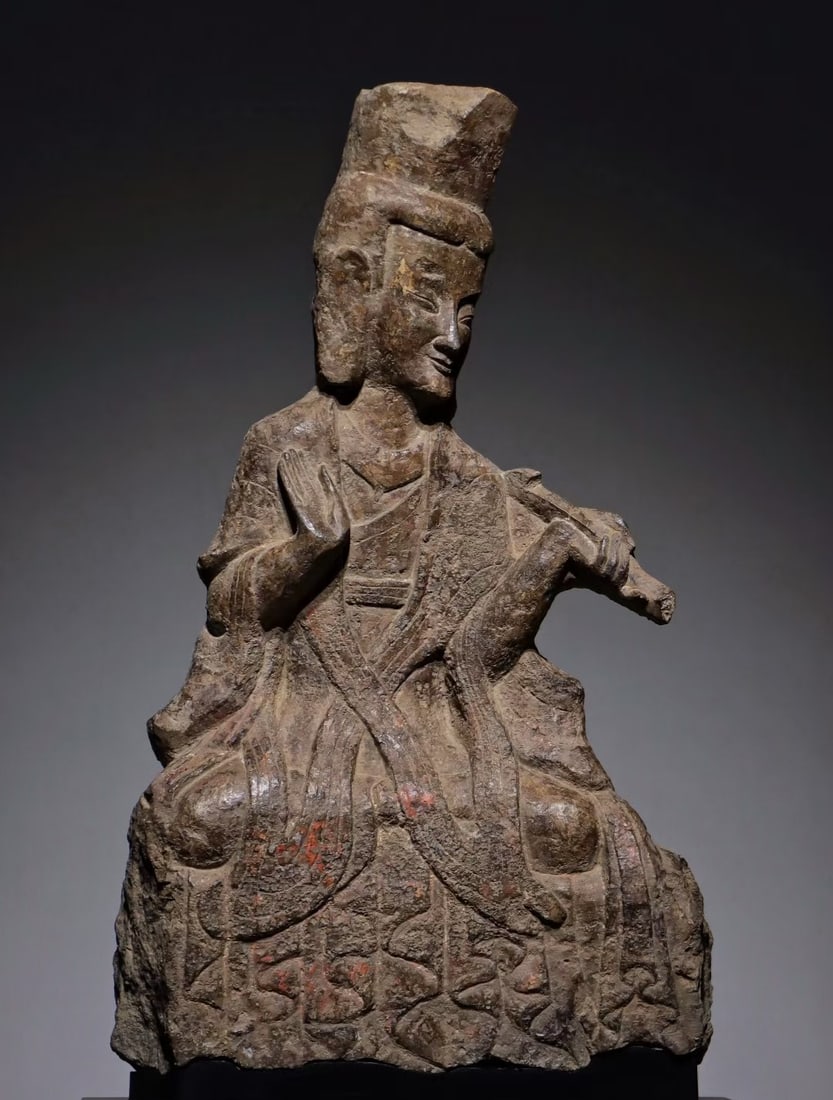 An Exquisite Limestone Painted Color Buddha Statue: An Exquisite Limestone Painted Color Buddha Statue Wei Dynasty, China Size:24.8inx15in青石彩绘摩崖佛造像