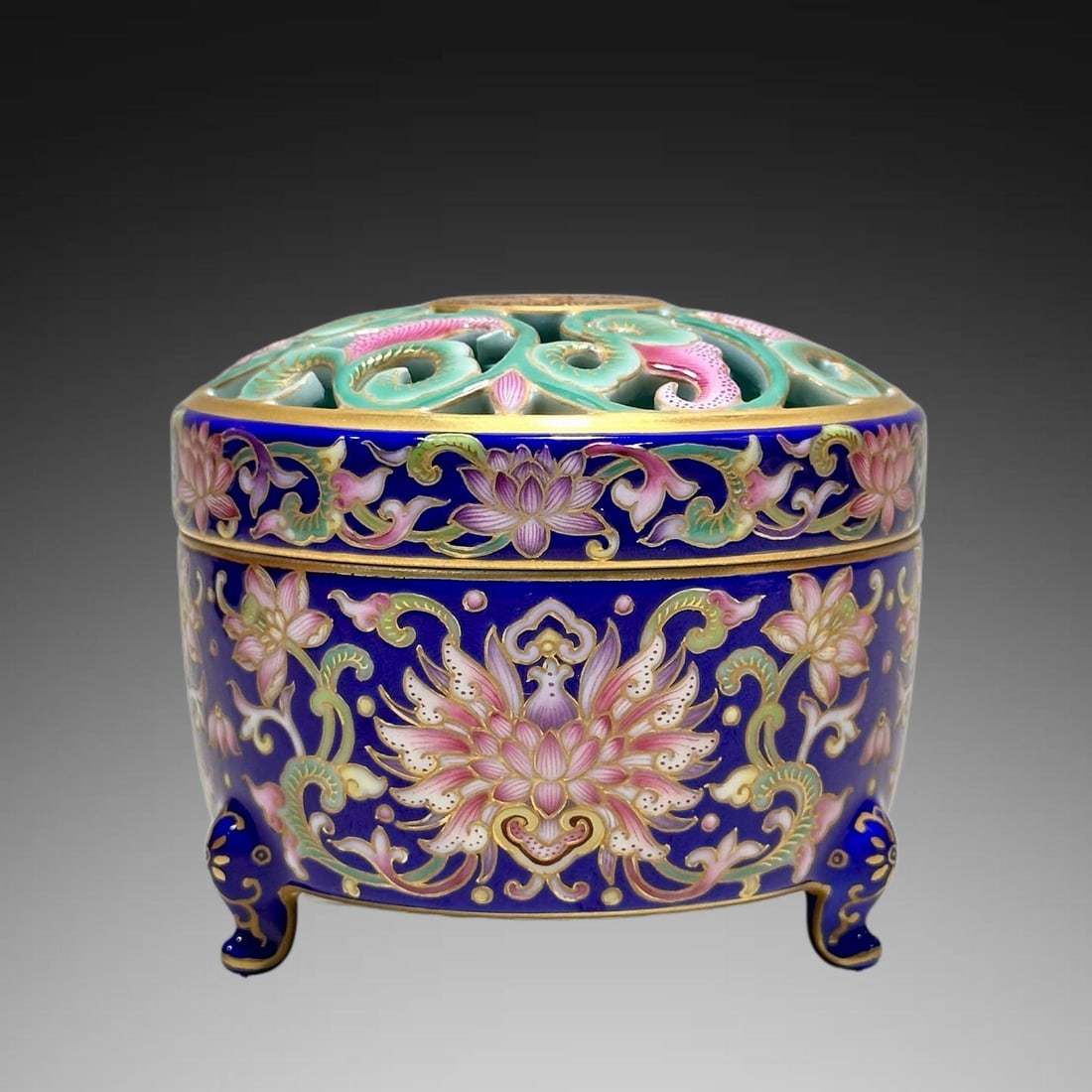 A Exquisite Gem Blue Glazed Enamel Lotus Pattern Censer: A Exquisite Gem Blue Glazed Enamel Lotus Pattern Censer,Qing Dynasty, China,Qianlong Four-character Mark,Size:3inx3.5inx3.1in