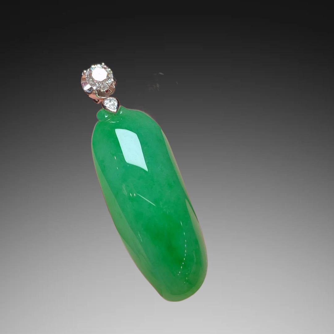A Exquisite Jadeite Pendant - 2