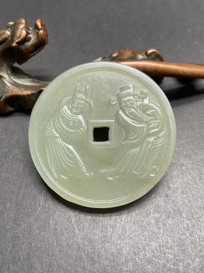 A Exquisite Hotan Jade Figures Pattern pendant - 4