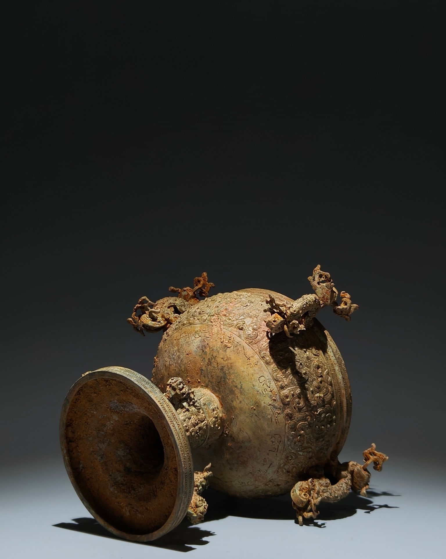 A Exquisite Bronze Dragon Pattern Dragon-Ears Jar - 7