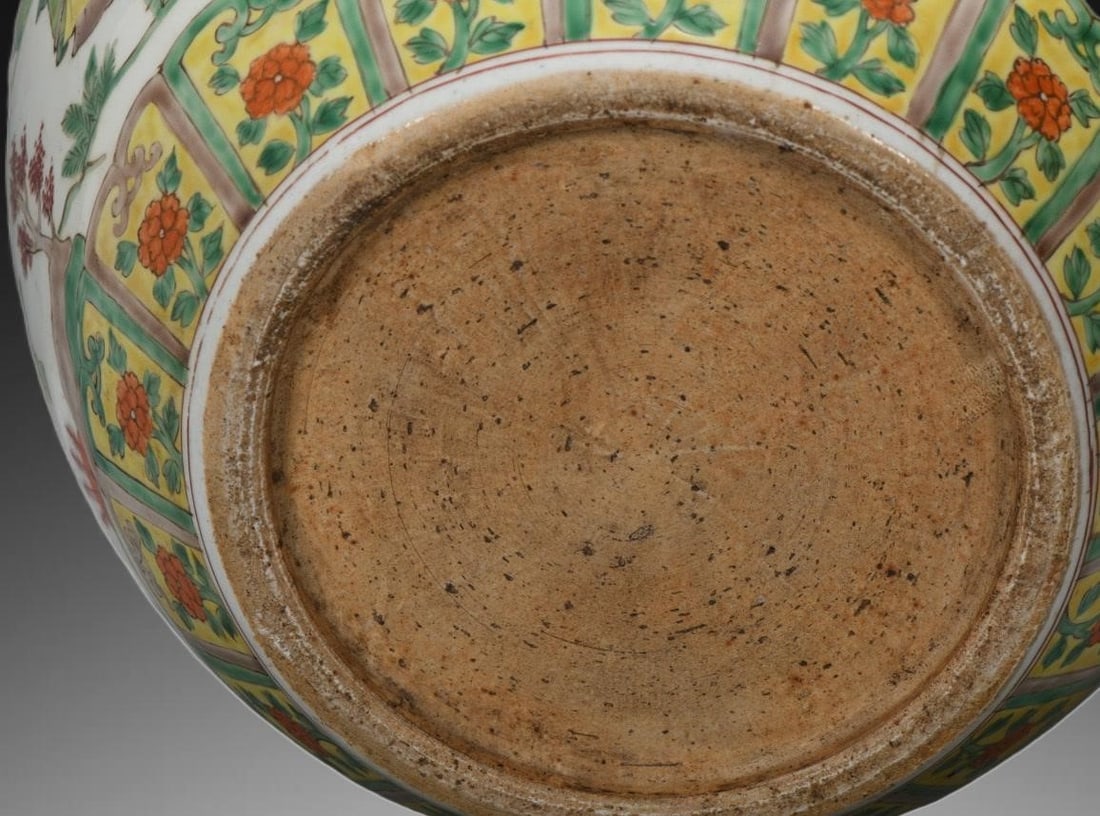 A Exquisite Wucai Figures Pattern Vat - 9