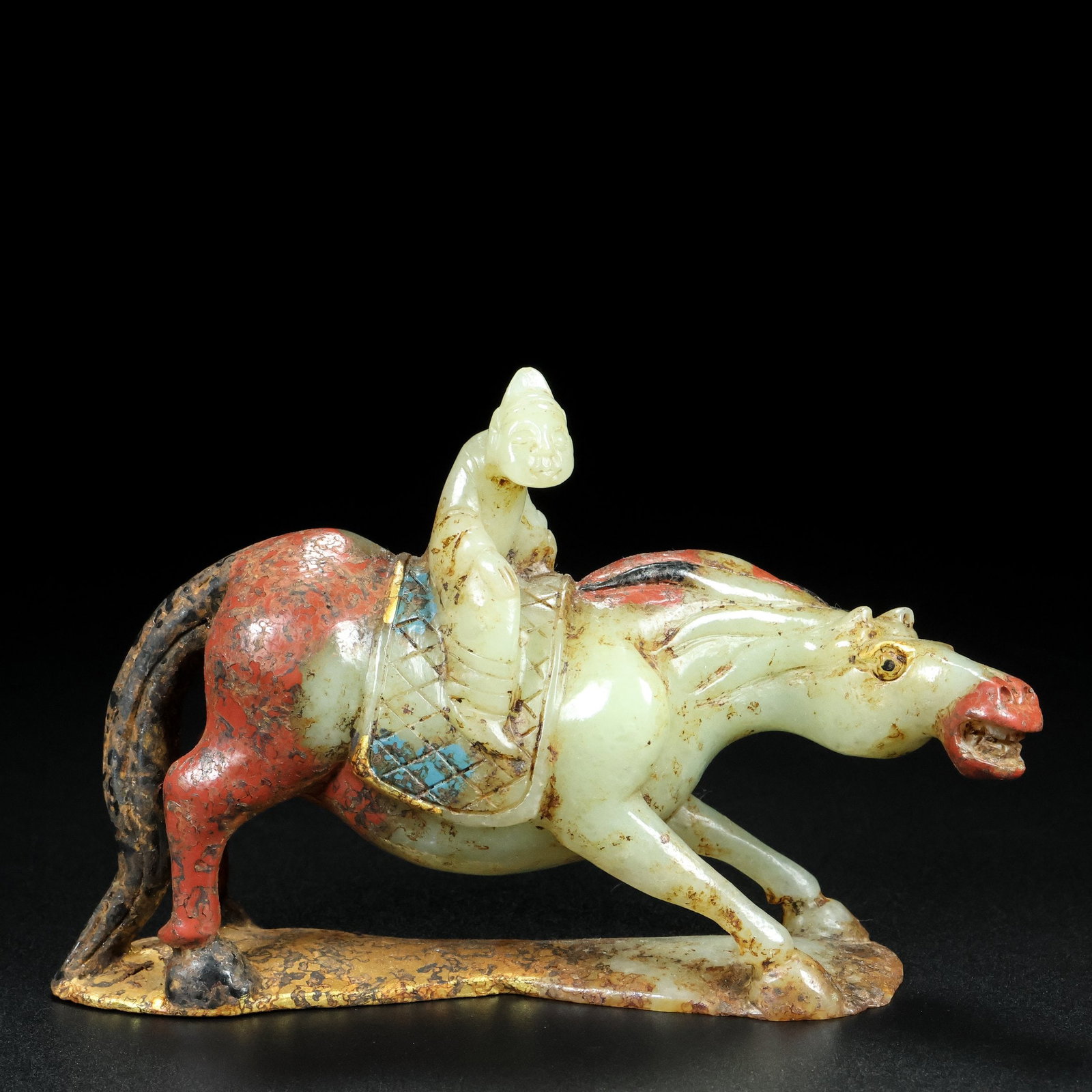 A Exquisite Hotan Jade Horse Ornament: A Exquisite Hotan Jade Horse Ornament,Han Dynasty, China,Size:5.9inx1.6inx3.7in ,Weight:403g 和田玉马摆件,中国汉代