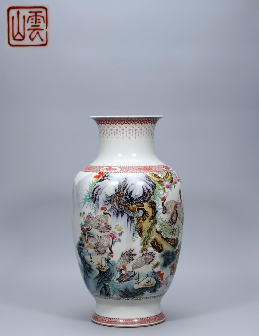 A Exquisite Famille-Rose Crane Pattern Vase: A Exquisite Famille-Rose Crane Pattern Vase,Republic of China,With Mark,Size:16.1in×9.1in×5.9in ,Weight:3483g 粉彩鹤纹瓶,民国,带款
