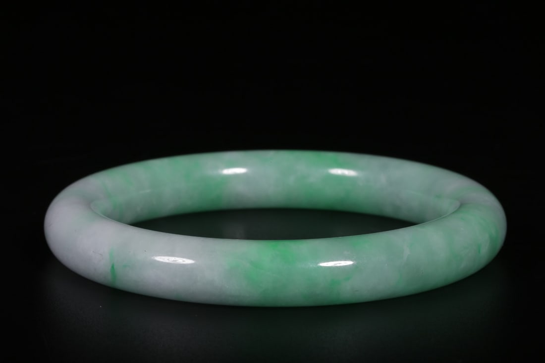 A Exquisite Jadeite Bracelets - 7