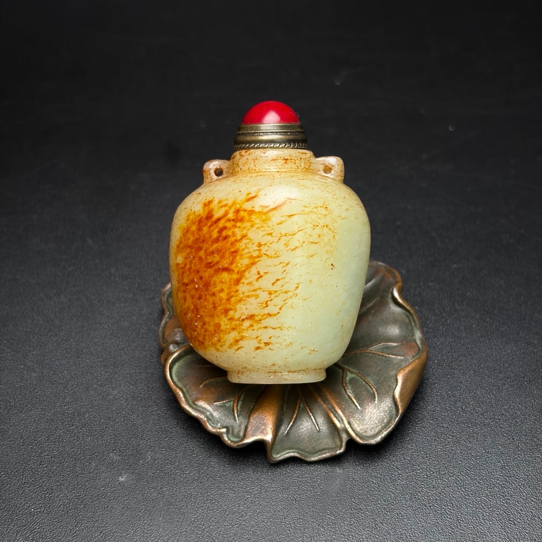 A Exquisite Hotan Jade Double-Ears Snuff Bottle (1 of 7)