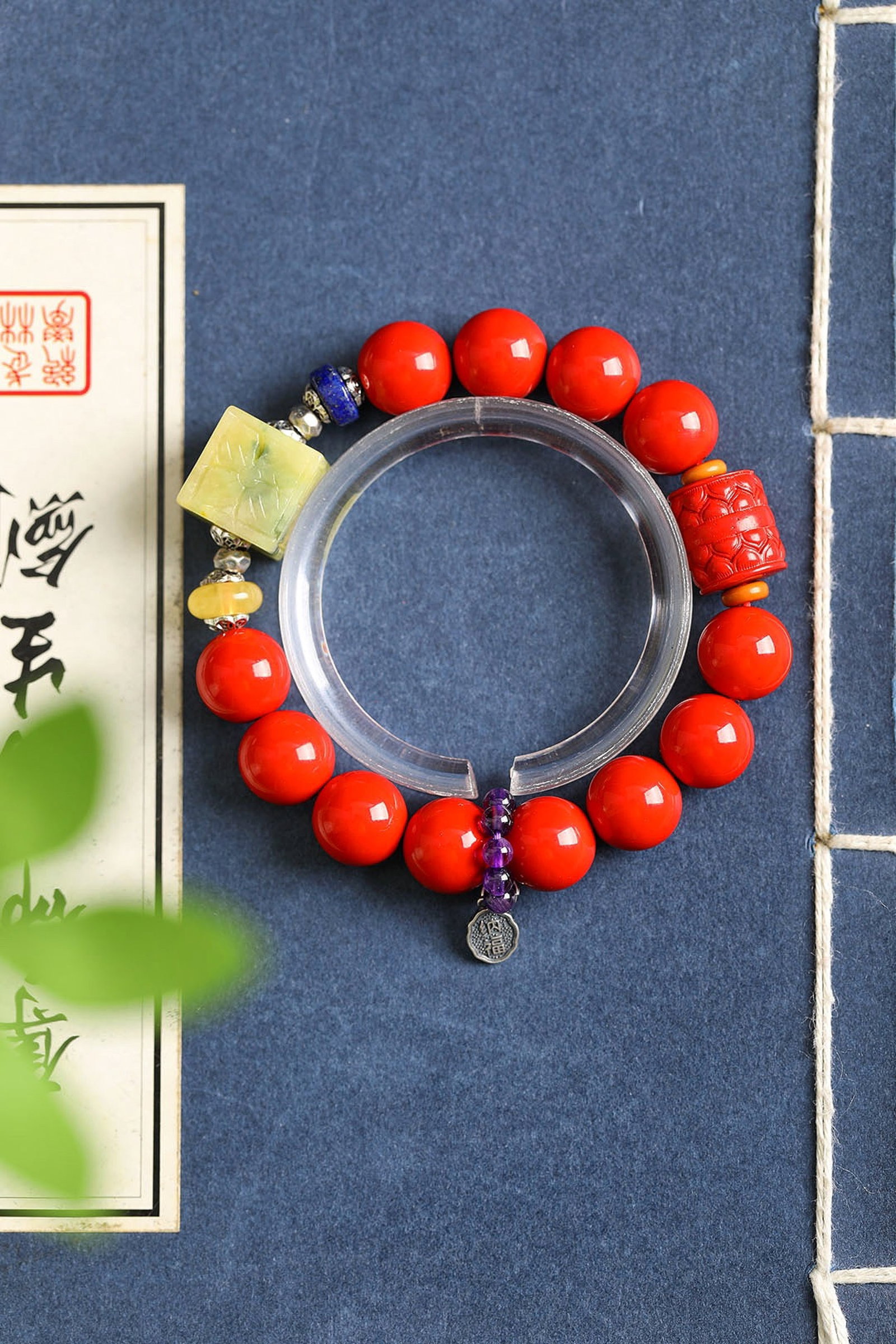 An Exquisite Cinnabar Bracelets,With Beeswax: An Exquisite Cinnabar Bracelets,With Beeswax,Size:12mm 朱砂手串,配蜜蜡