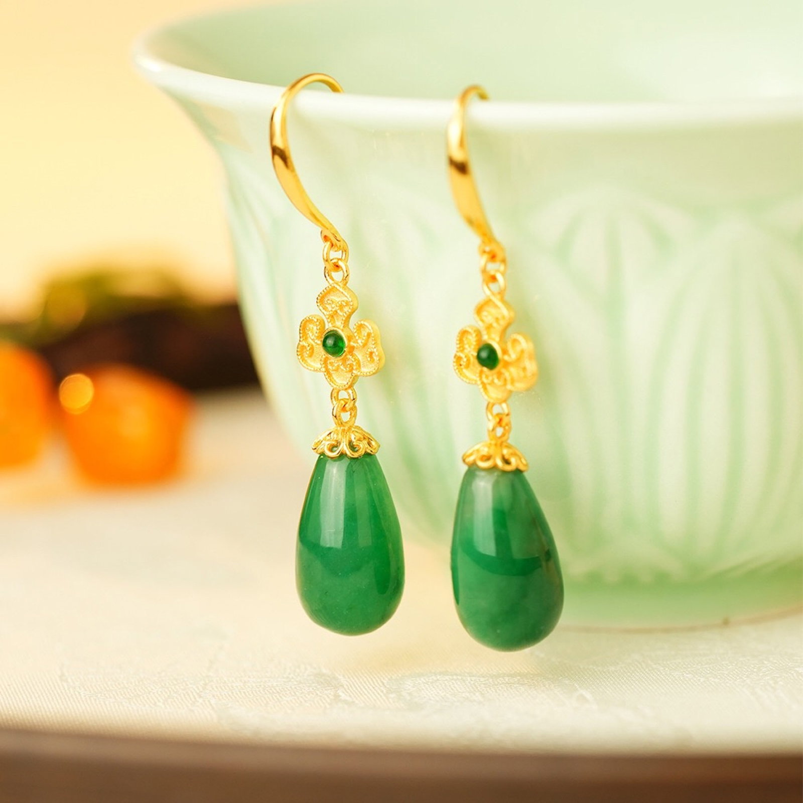 A Pair of Exquisite Sterling Silver-Gold Plated Inlaid Jadeite Earrings: A Pair of Exquisite Sterling Silver-Gold Plated Inlaid Jadeite Earrings 一对纯银镀金镶翡翠耳环