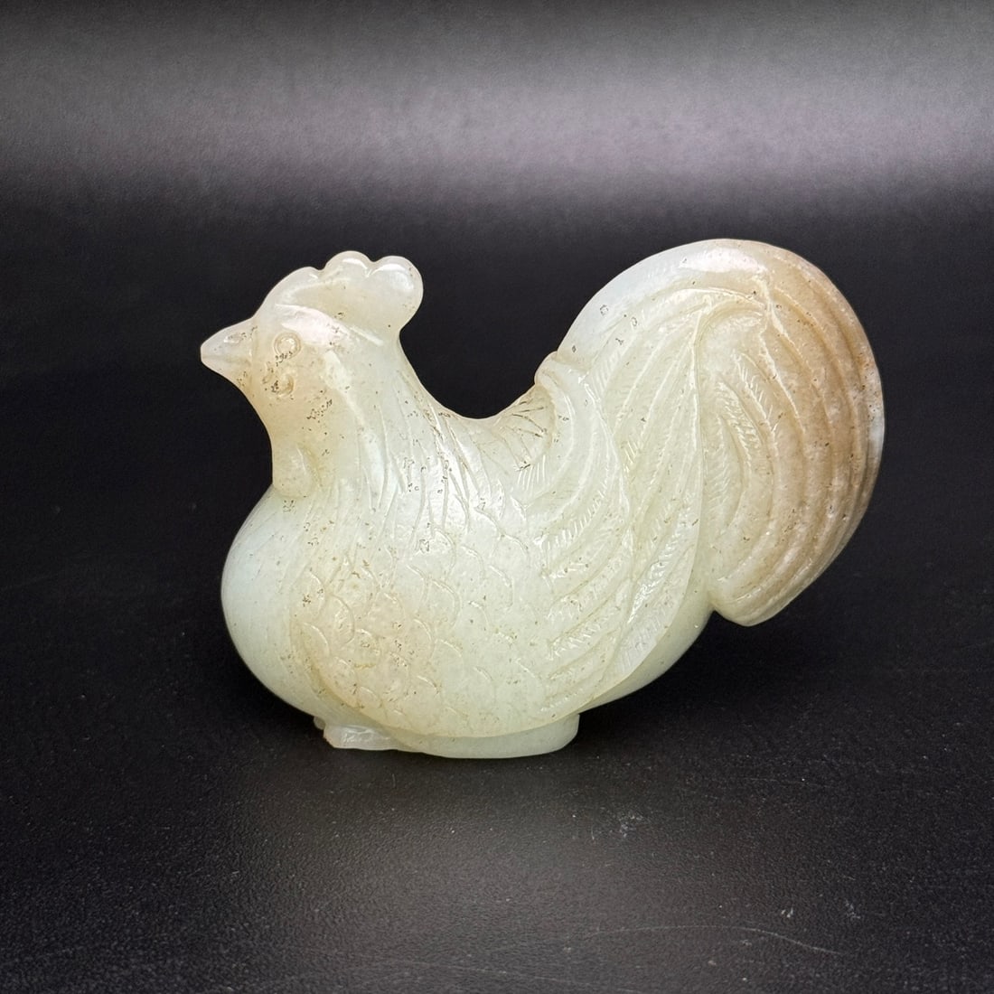 An Exquisite White Jade Rooster Ornament - 2