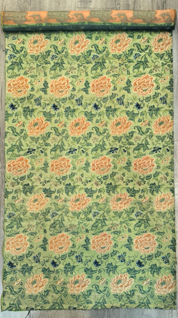 A Precious Flower Pattern Silk Fabric (1 of 4)