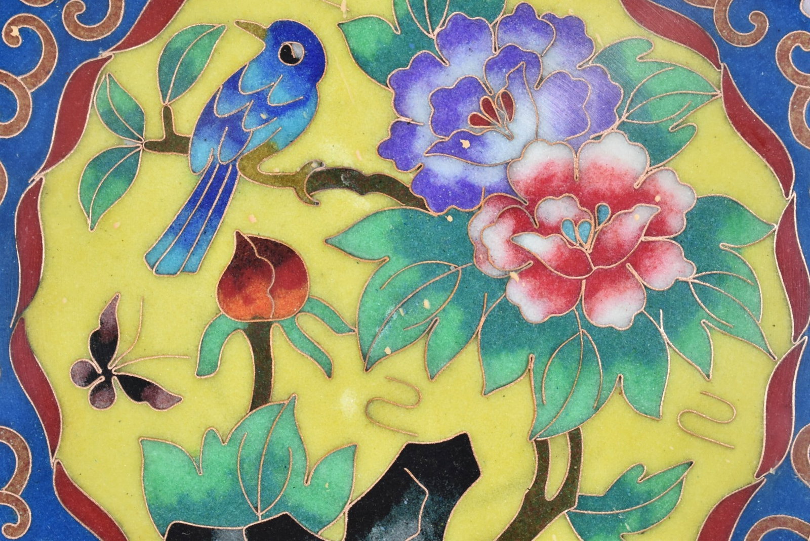 An Exquisite Cloisonne Flower and Bird Pattern Plate - 5