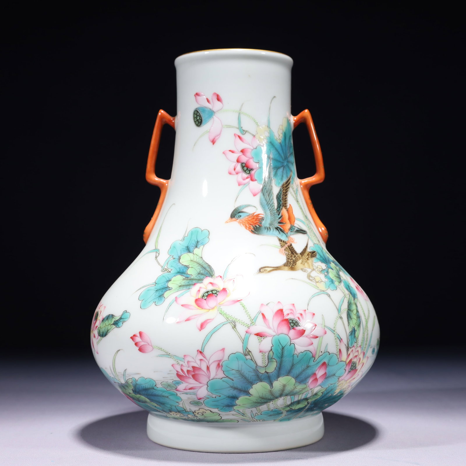 An Exquisite Famille-Rose Painted Gold Flower and Bird Pattern Double-Ears Vase: An Exquisite Famille-Rose Painted Gold Flower and Bird Pattern Double-Ears Vase,Qing Dynasty,China,Yongzheng Six-character Mark,Size:6.7inx10.2in,Weight:1700g 粉彩描金花&