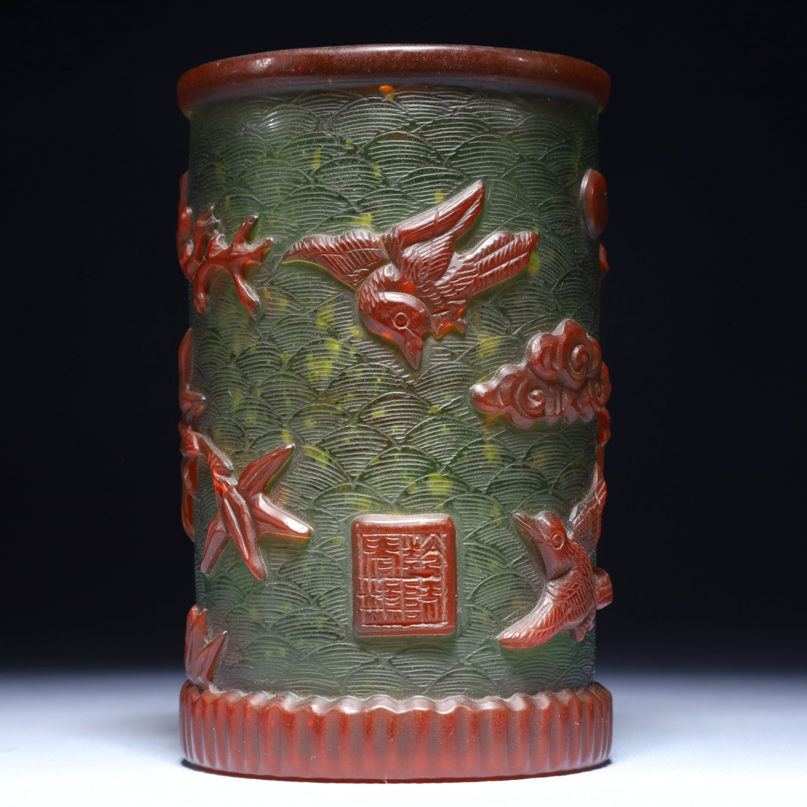 An Exquisite Glass Bamboo and Bird Pattern Brush Pot: An Exquisite Glass Bamboo and Bird Pattern Brush Pot,Qing Dynasty,China,Qianlong Four-character Mark,Size:3.1inx3.9in,Weight:450g 琉璃竹鸟纹笔筒,中Þ