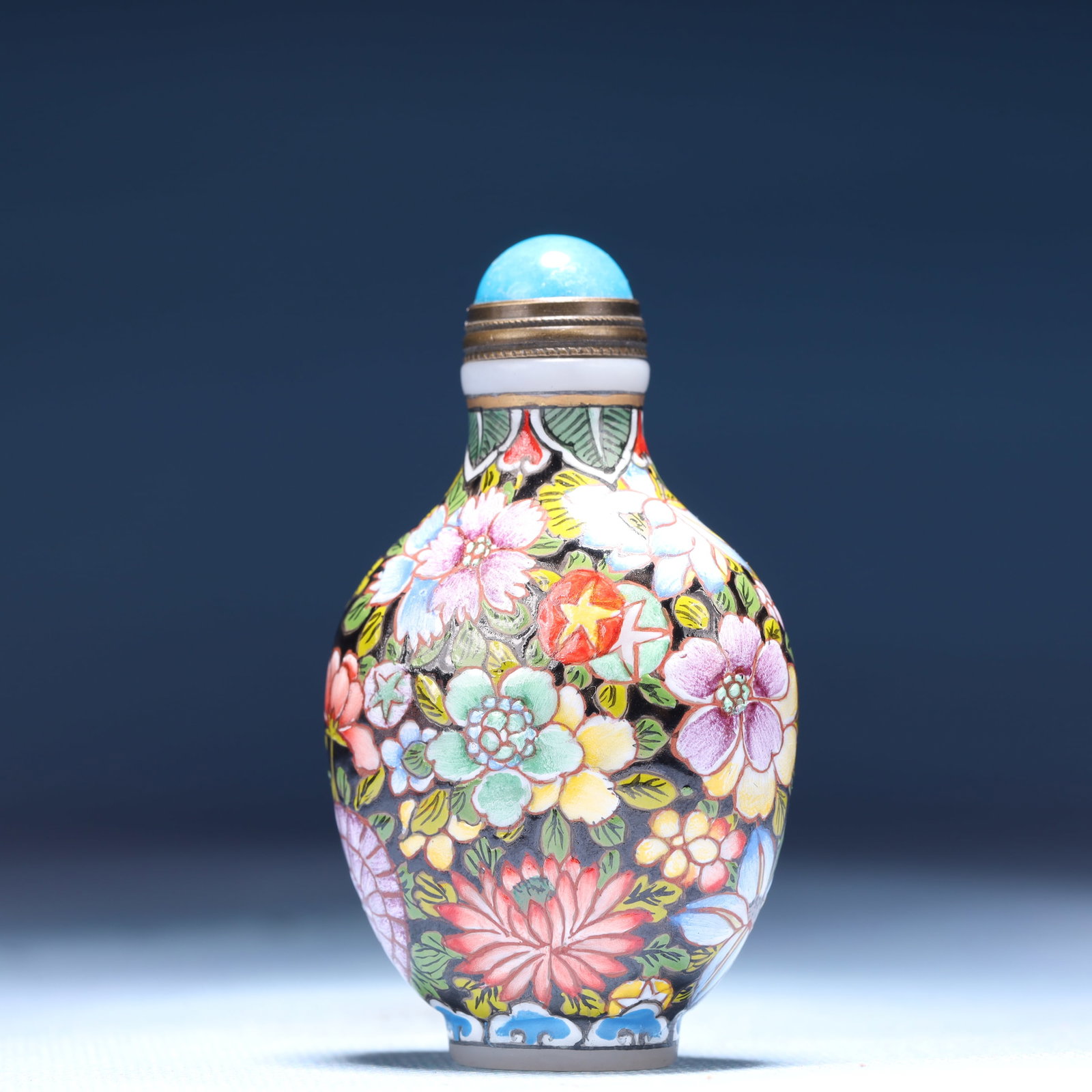 An Exquisite Glass Flower Pattern Snuff Bottle - 2