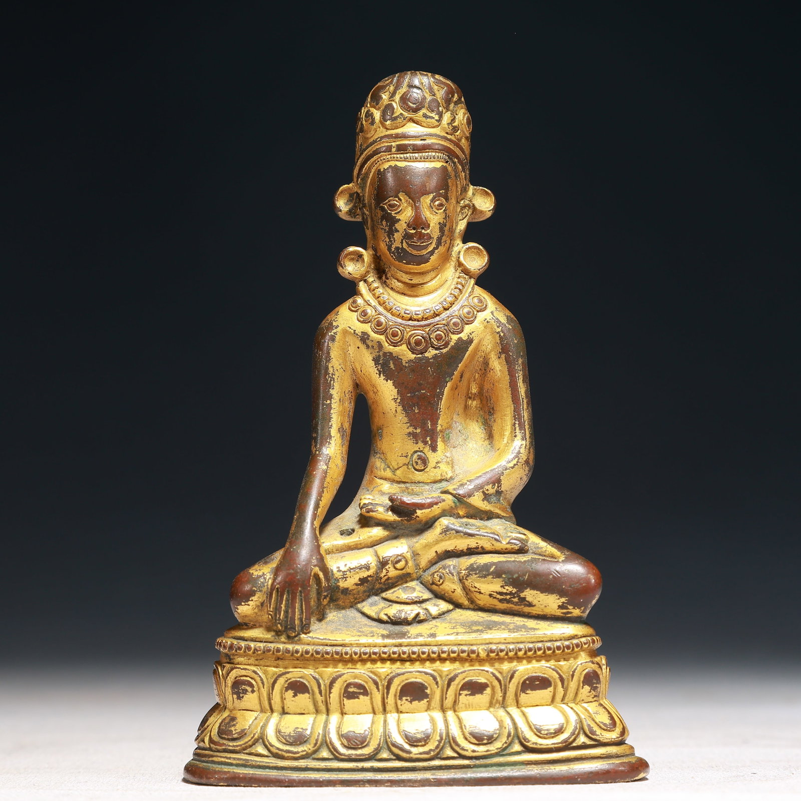 A Solemn Gilt Bronze Buddha Statue (1 of 5)