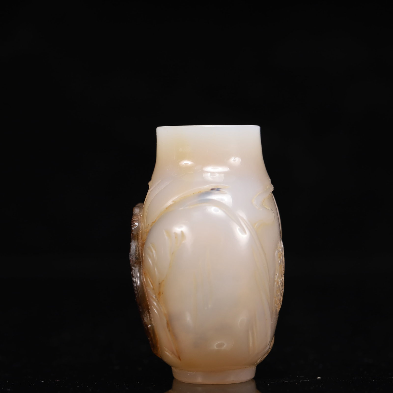 An Exquisite Agate Figure and Golden Toad Pattern Snuff Bottle - 6