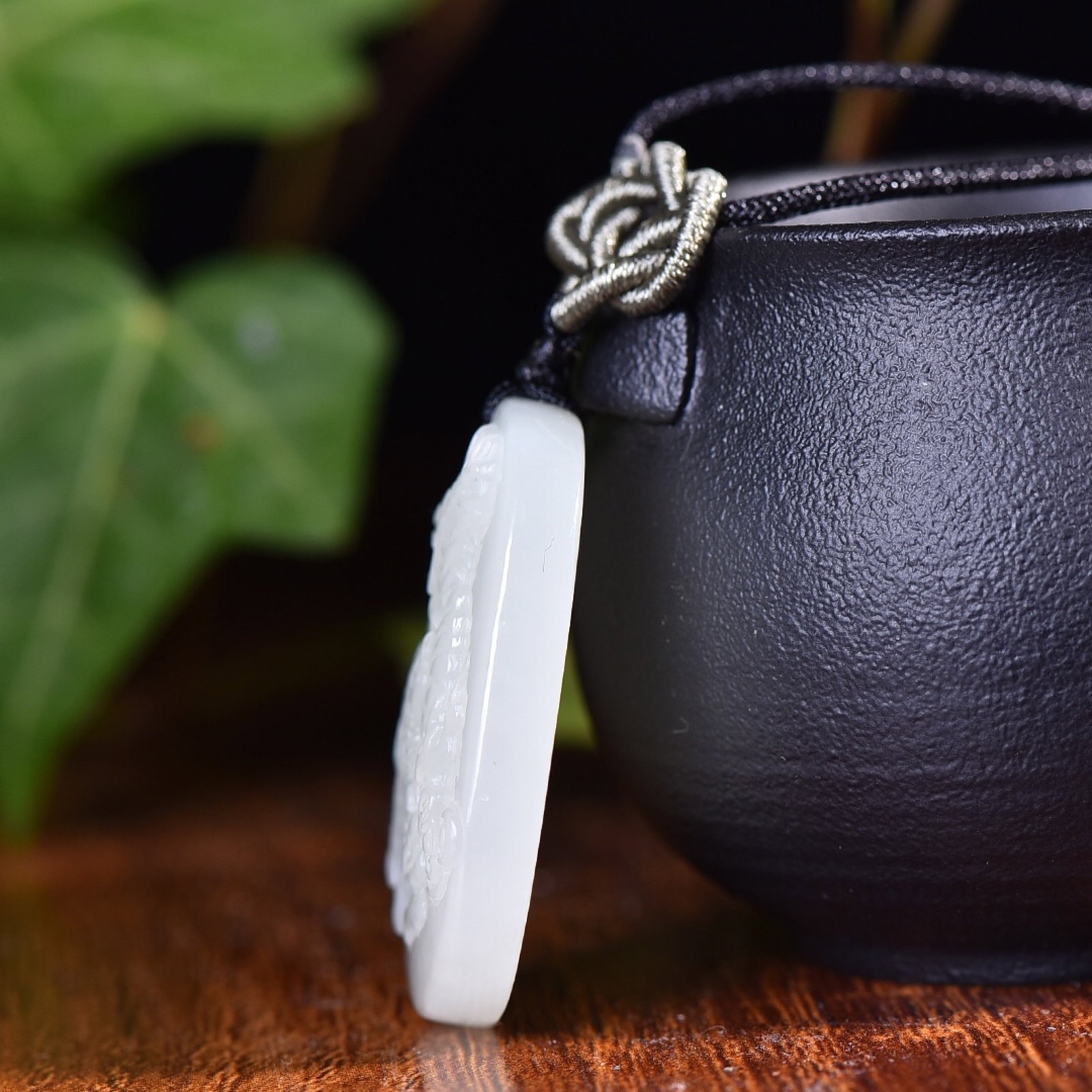 An Exquisite White Jade Kylin Pattern Pendant - 3