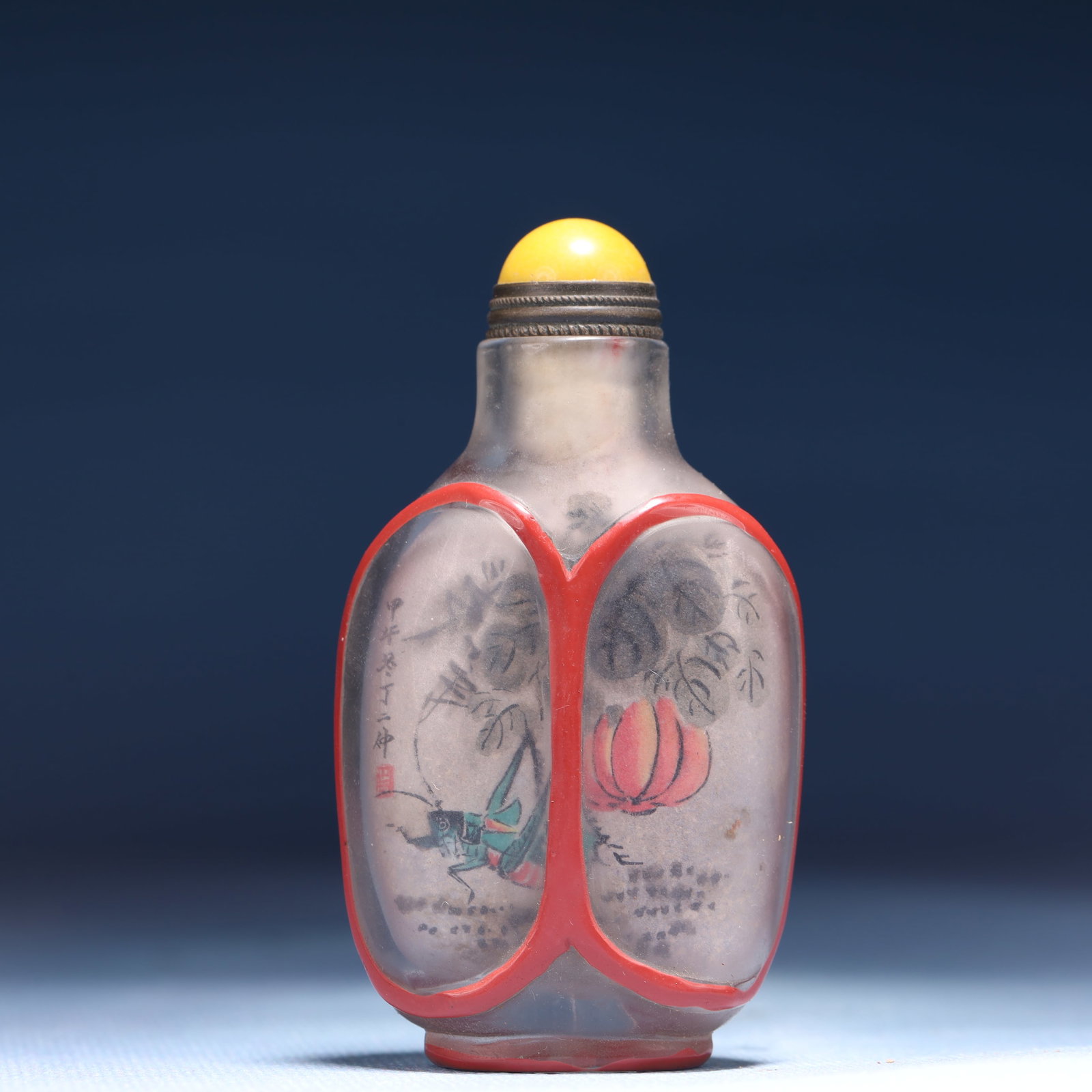 An Exquisite Glass Cricket Pattern Snuff Bottle - 5