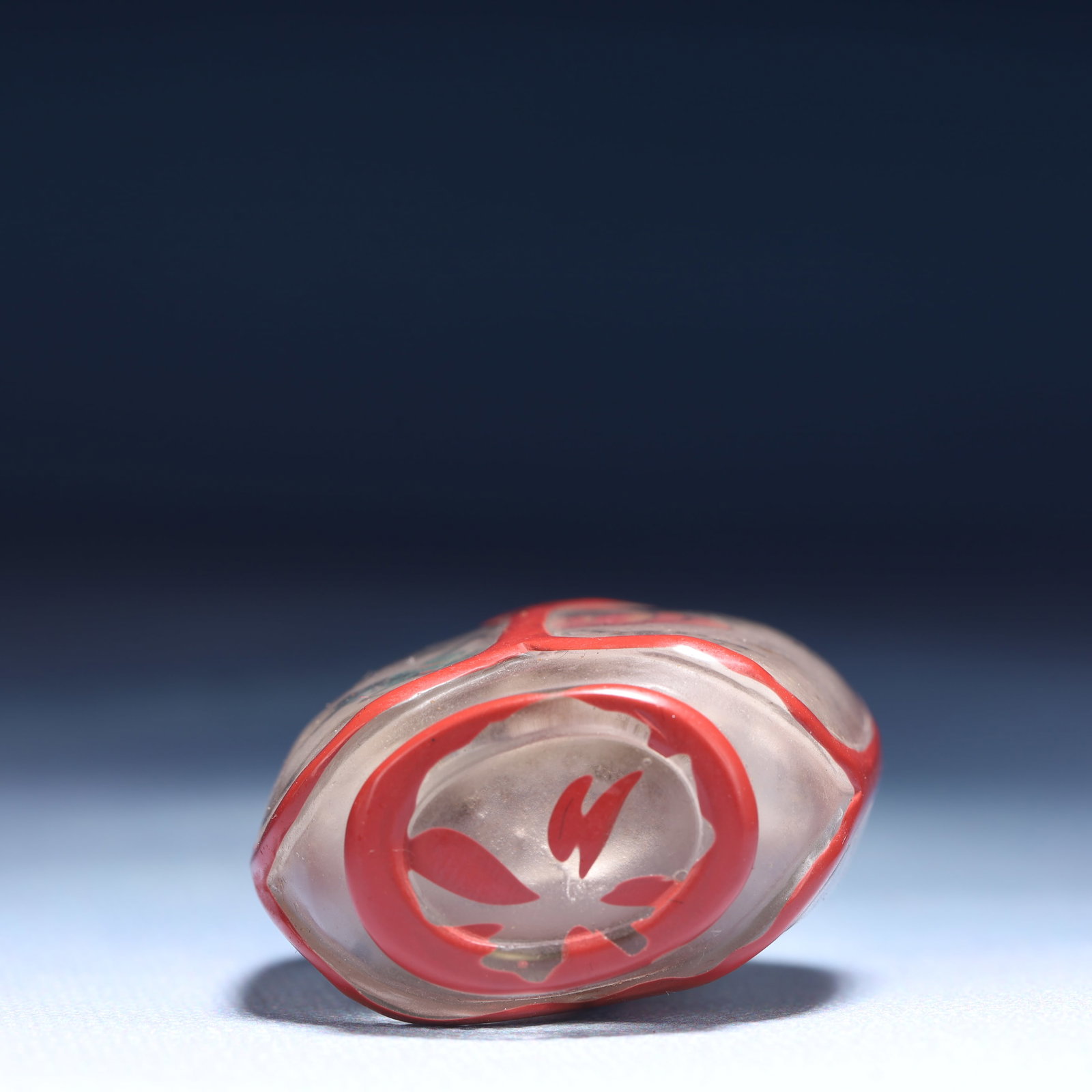 An Exquisite Glass Cricket Pattern Snuff Bottle - 8