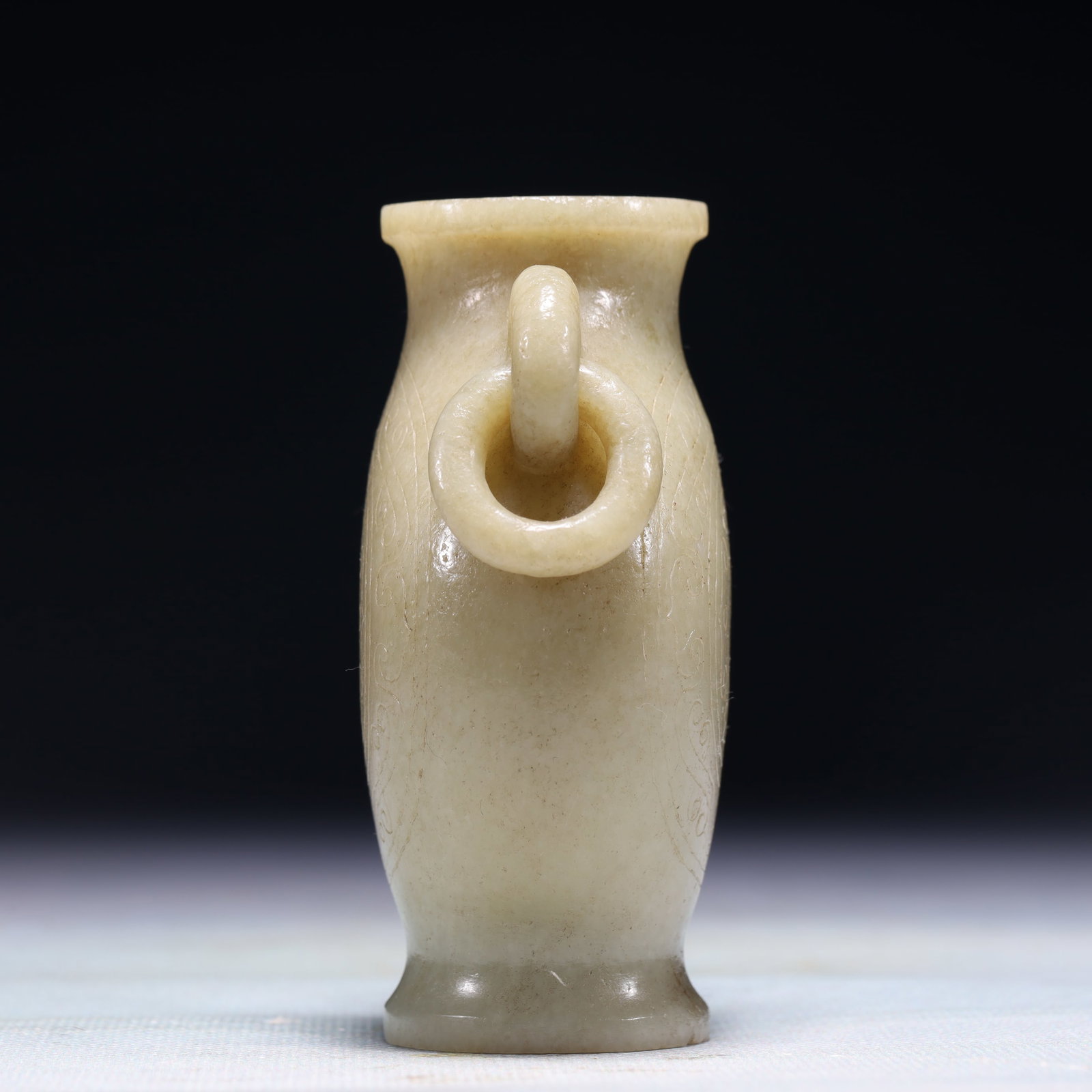 An Exquisite White Jade Double-Ears Vase - 4