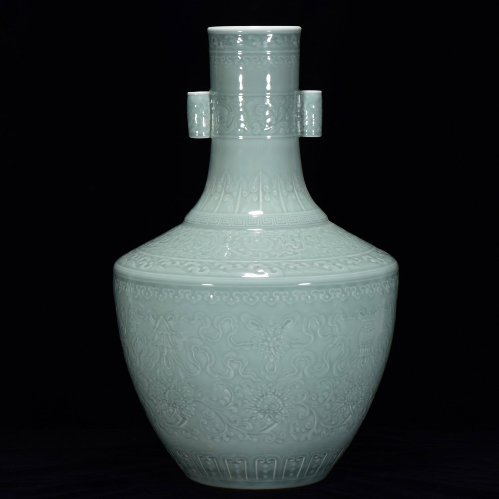 A Huge Celadon Glazed Lotus Pattern Double-Ears Vase - 3