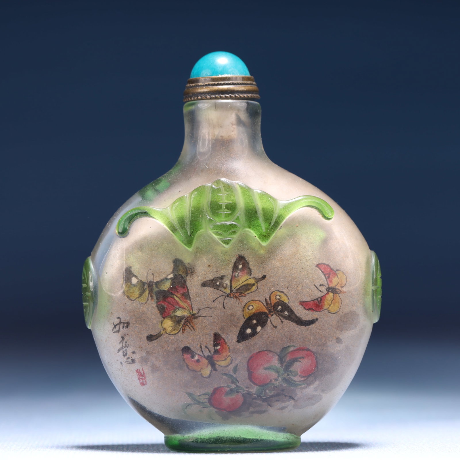 An Exquisite Glass Butterfly Pattern Snuff Bottle,with poem: An Exquisite Glass Butterfly Pattern Snuff Bottle,with poem,Qing Dynasty,China,Size:2.4inx1inx3.5in,Weight:74g 琉璃蝴蝶纹鼻烟壶,带诗文