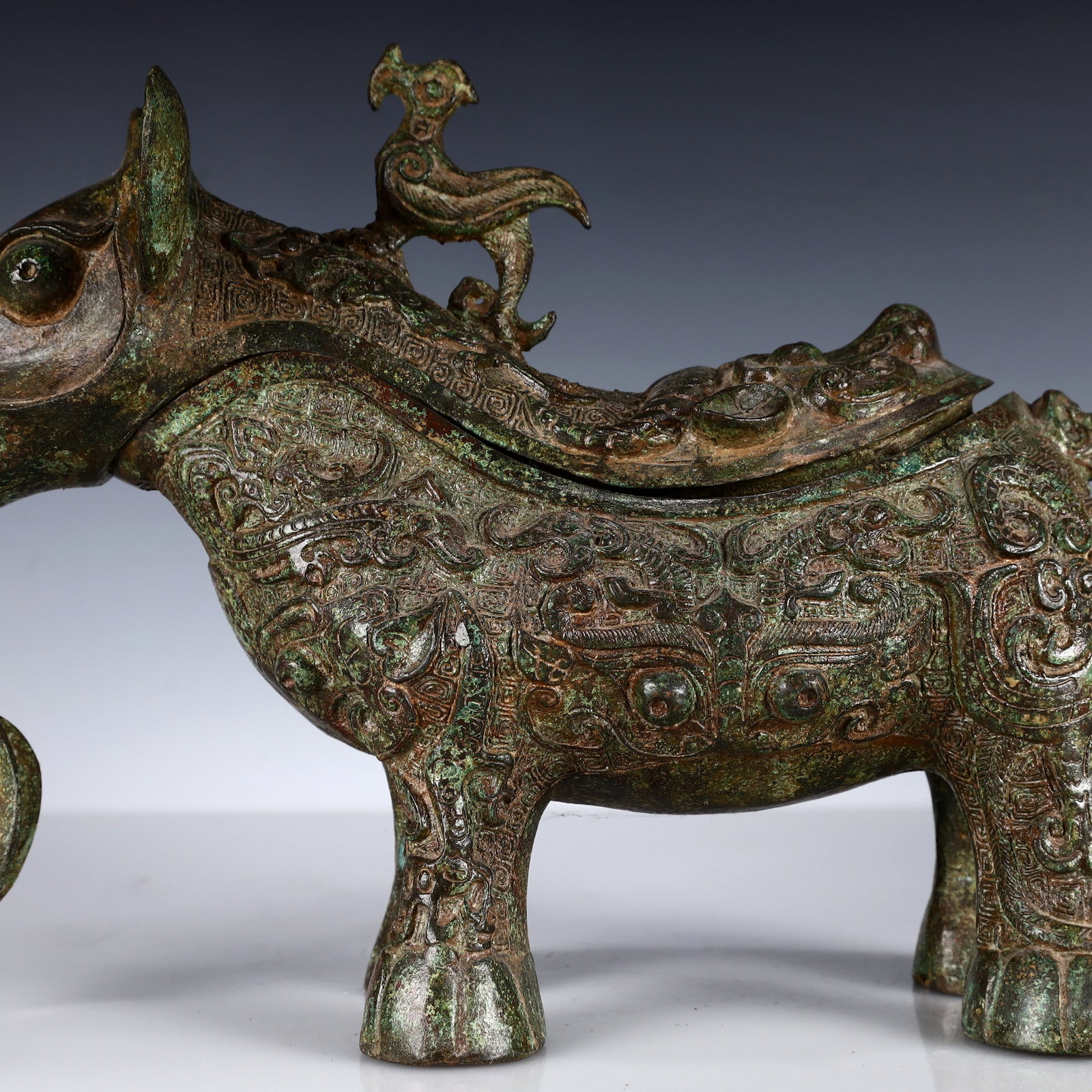 A Rare Bronze Elephant Cup - 3