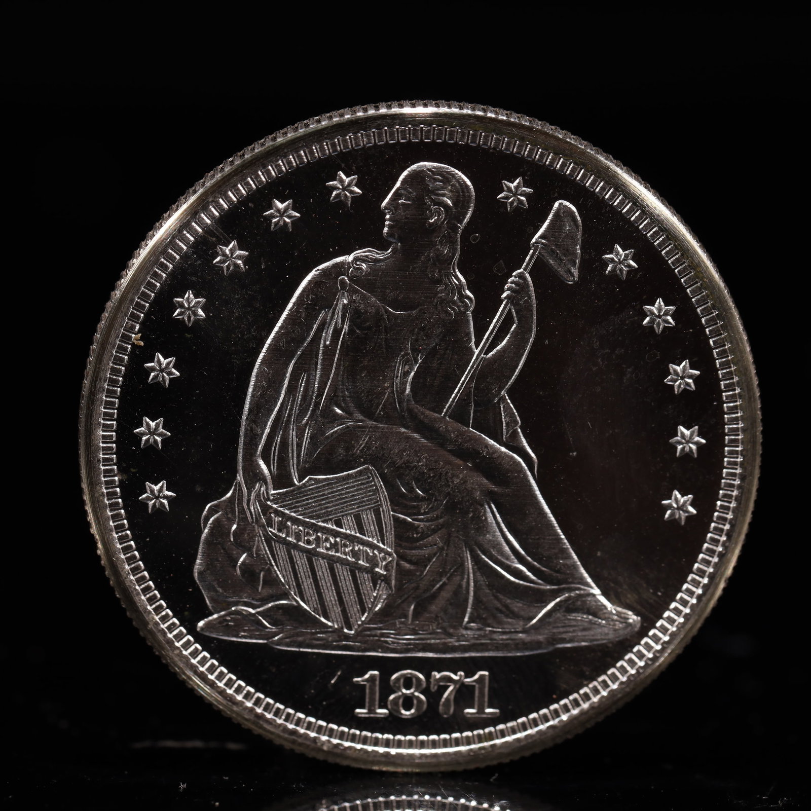 USA One Dollar 1871 Coin: American coin. IN GOD WE TRUST / LIBERTY / 1871 / UNITED STATES OF AMERICA / ONE DOL. Weight:26.9g.