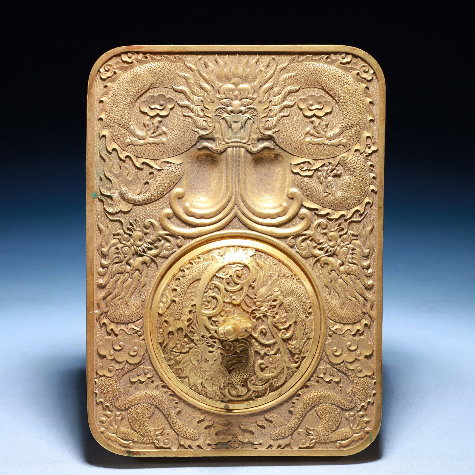 An Exquisite Gilt Bronze Dragon Pattern Inkstone: An Exquisite Gilt Bronze Dragon Pattern Inkstone,Qing Dynasty,China,Size:7.9inx5.5inx2.8in,Weight:1900g 铜鎏金龙纹砚台,中国清代