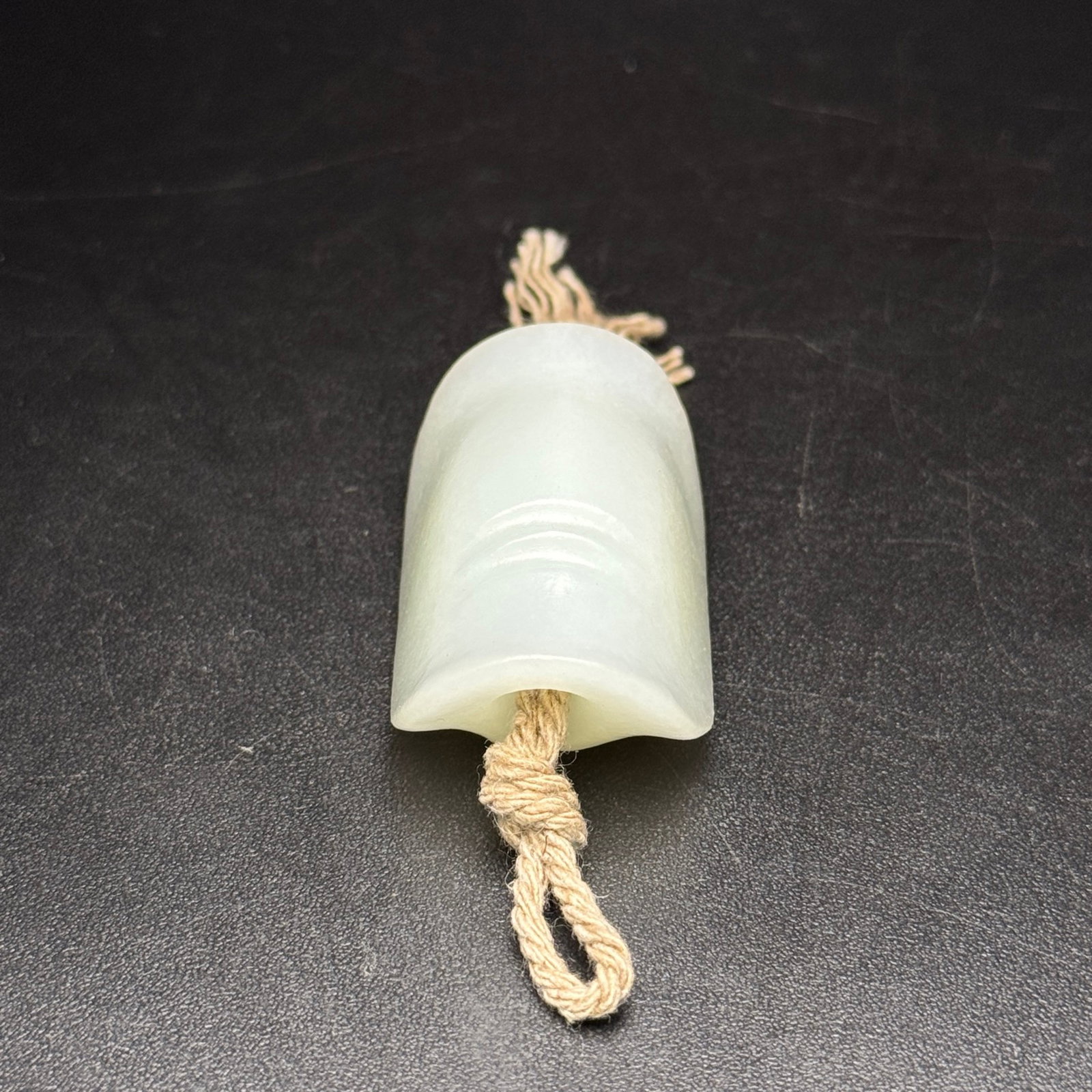 An Exquisite White Jade Turtle shell-Shaped Pendant - 3