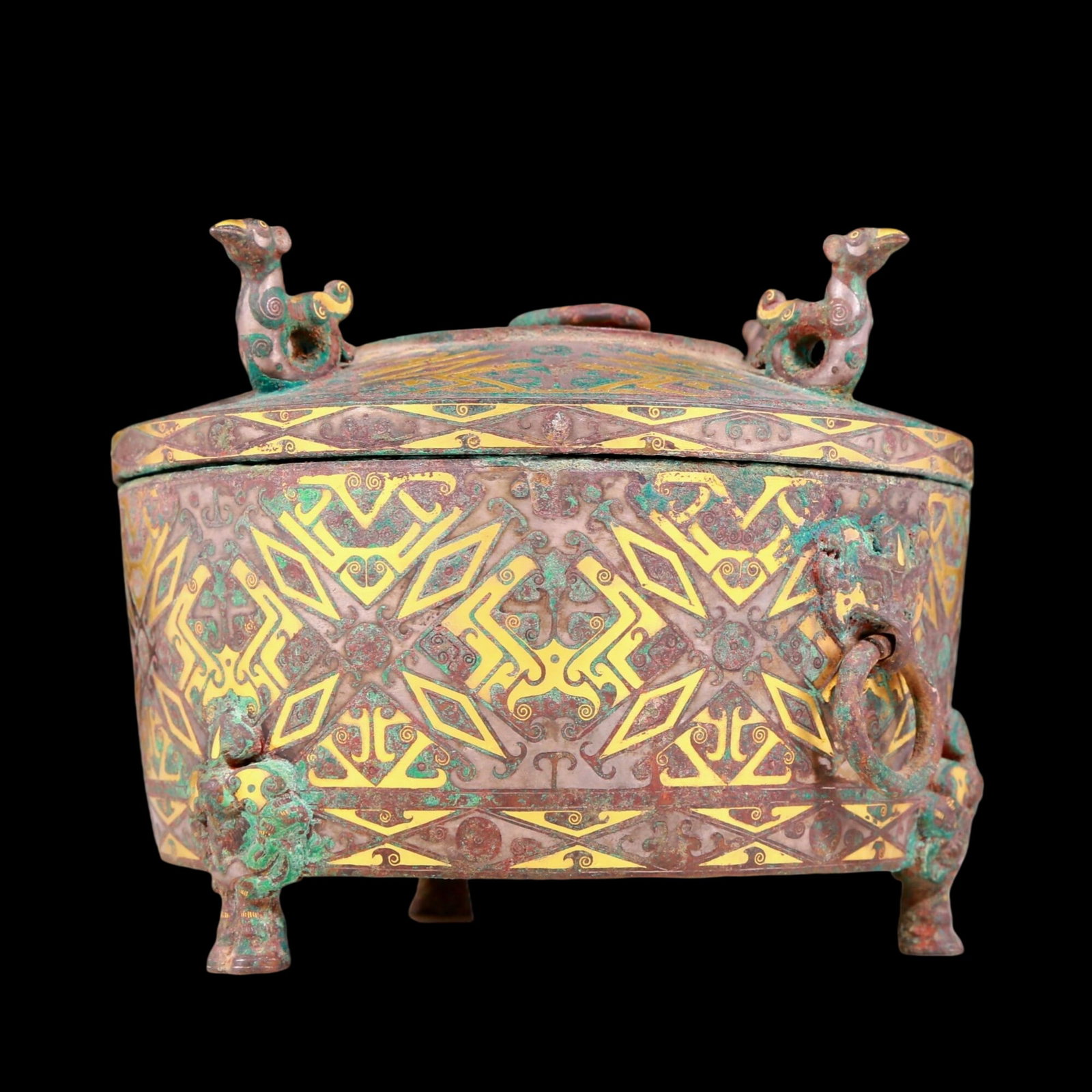 A precious bronze inlaid gold and silver animal mask tripod jar with lid: A precious bronze inlaid gold and silver animal mask tripod jar with lid, ancient times, Size: 5.9inx4.5in, Weight: 1210g 铜嵌金银兽面纹三足಻