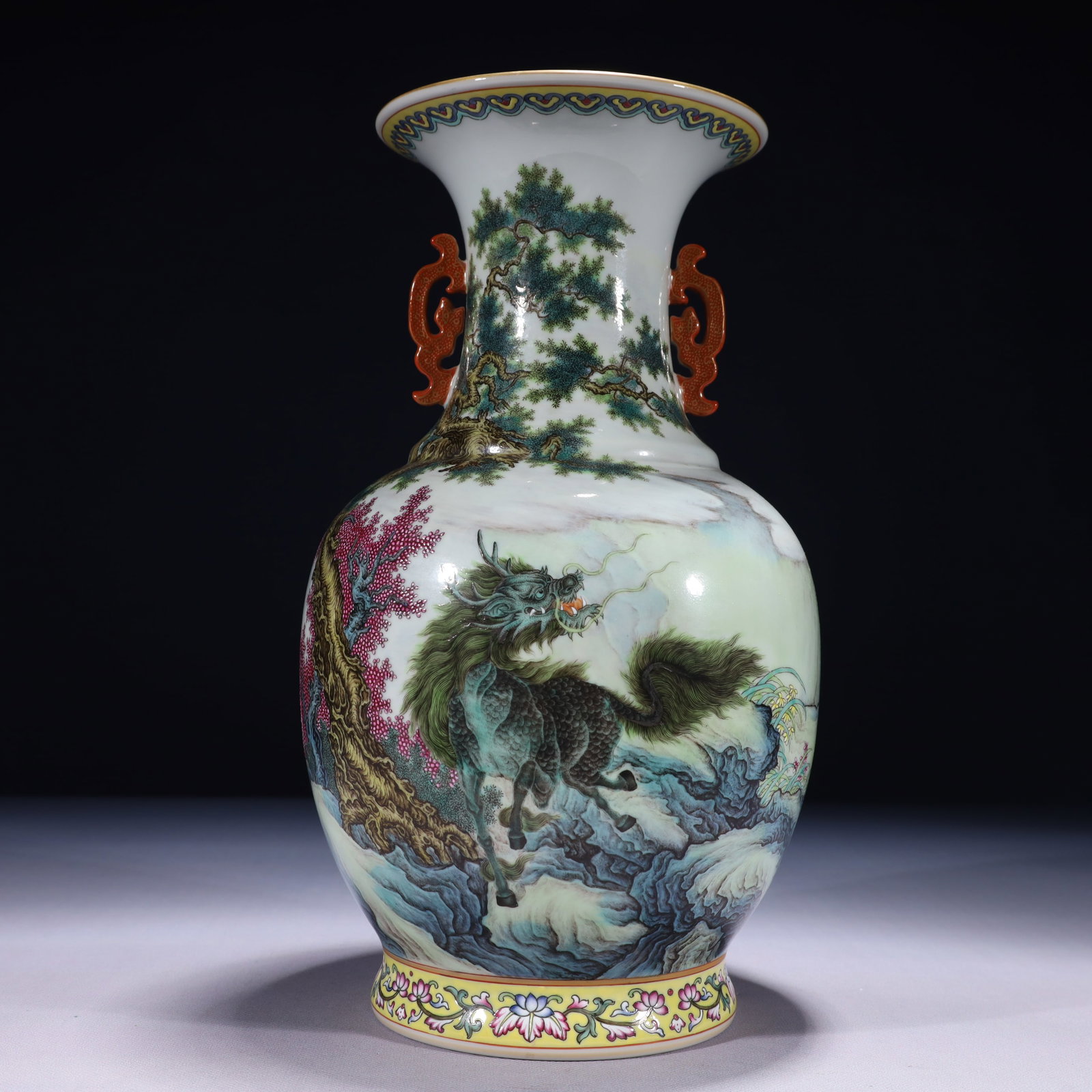 An Exquisite Enamel Painted Gold Kylin Pattern Double-Ears Vase,with poem: An Exquisite Enamel Painted Gold Kylin Pattern Double-Ears Vase,with poem,Qing Dynasty,China,Qianlong Six-character Mark,Size:6.7inx12.6in,Weight:2450g 珐琅彩描金麒