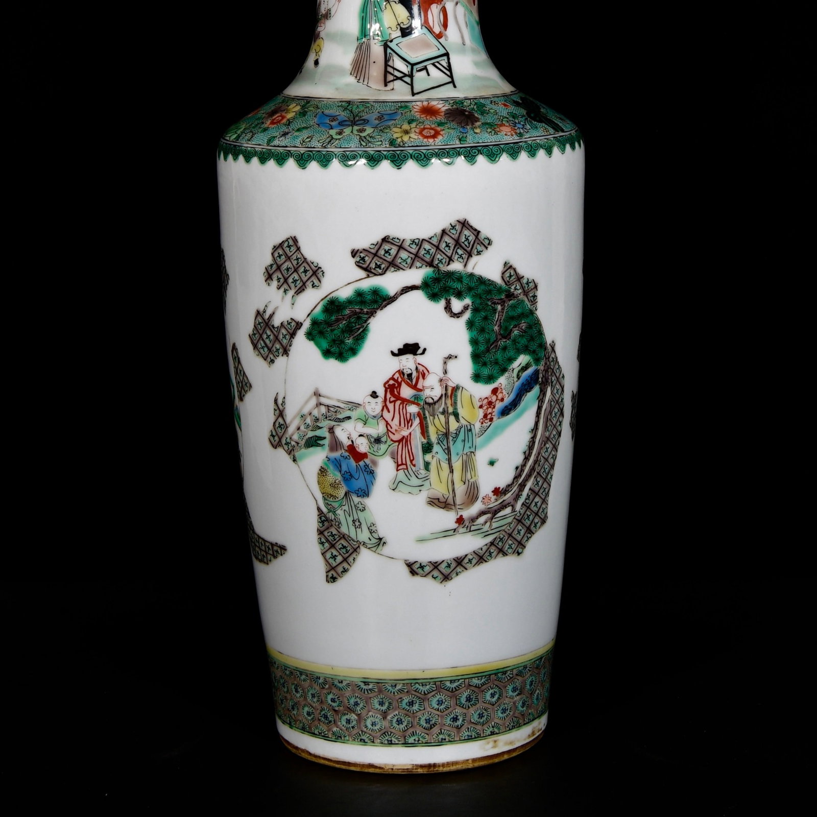 A Huge Wucai Figure Pattern Vase - 3