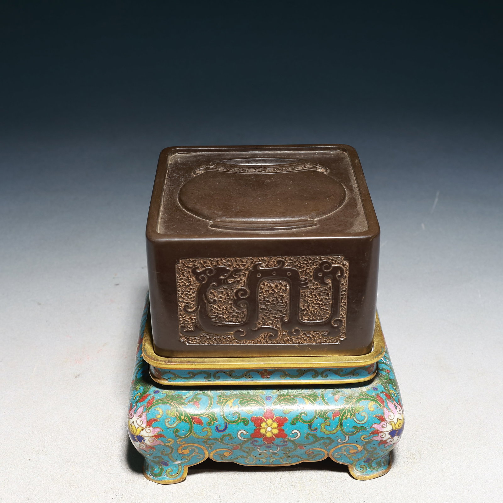 An Exquisite Cloisonne Lotus and Chi-Dragon Pattern Inkstone,With Poem,With Four Legs Base