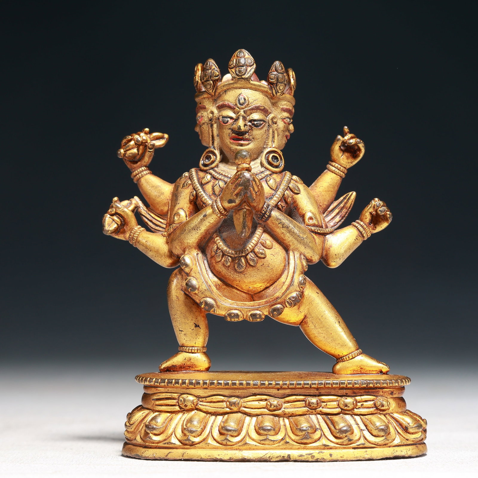 A Solemn Gilt Bronze Statue of Vajra: A Solemn Gilt Bronze Statue of Vajra,Qing Dynasty,China,Size:3.1inx1.2inx3.9in,Weight:400g 铜鎏金金刚像,中国清代