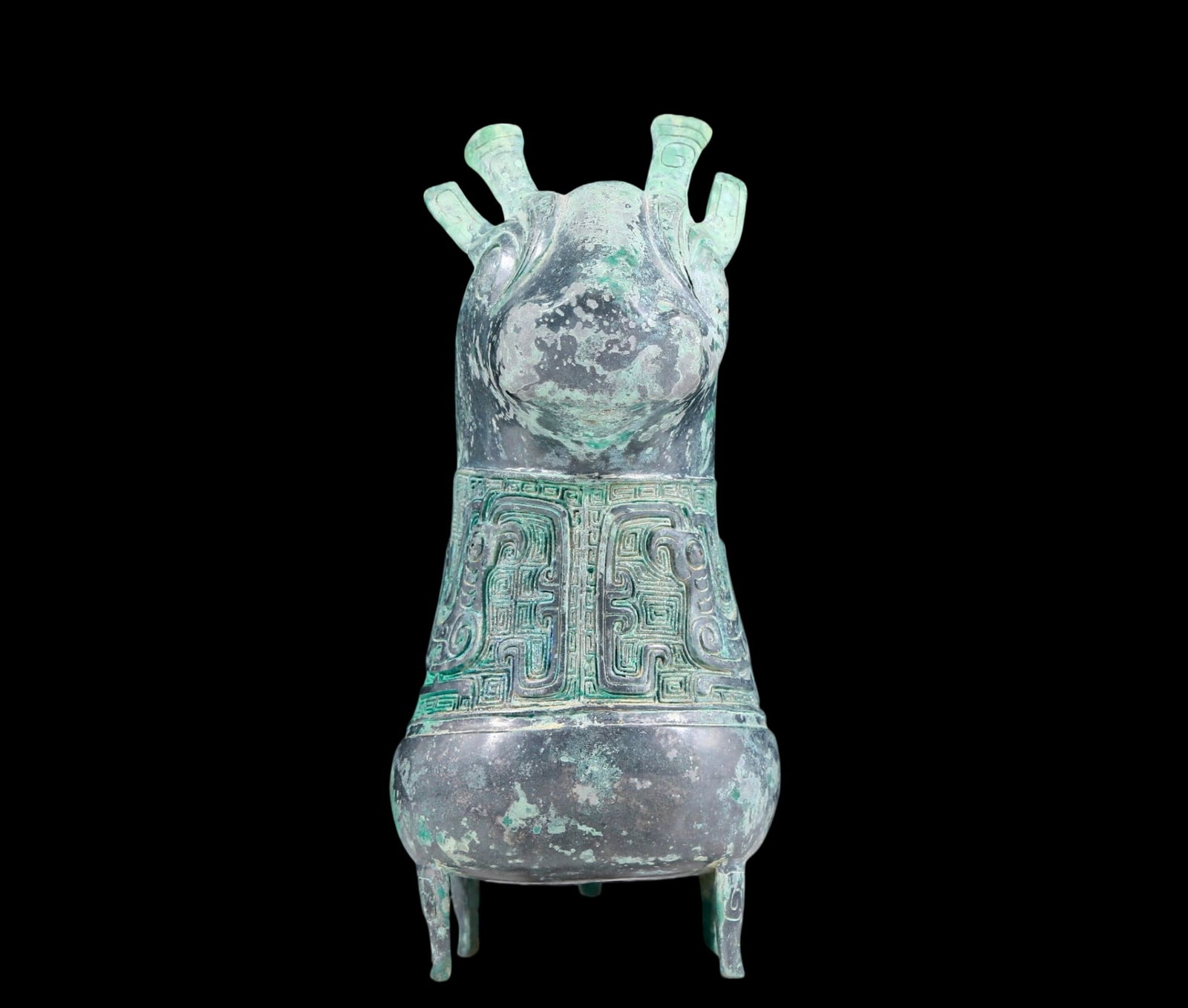 A precious bronze ewer with auspicious animal patterns - 4