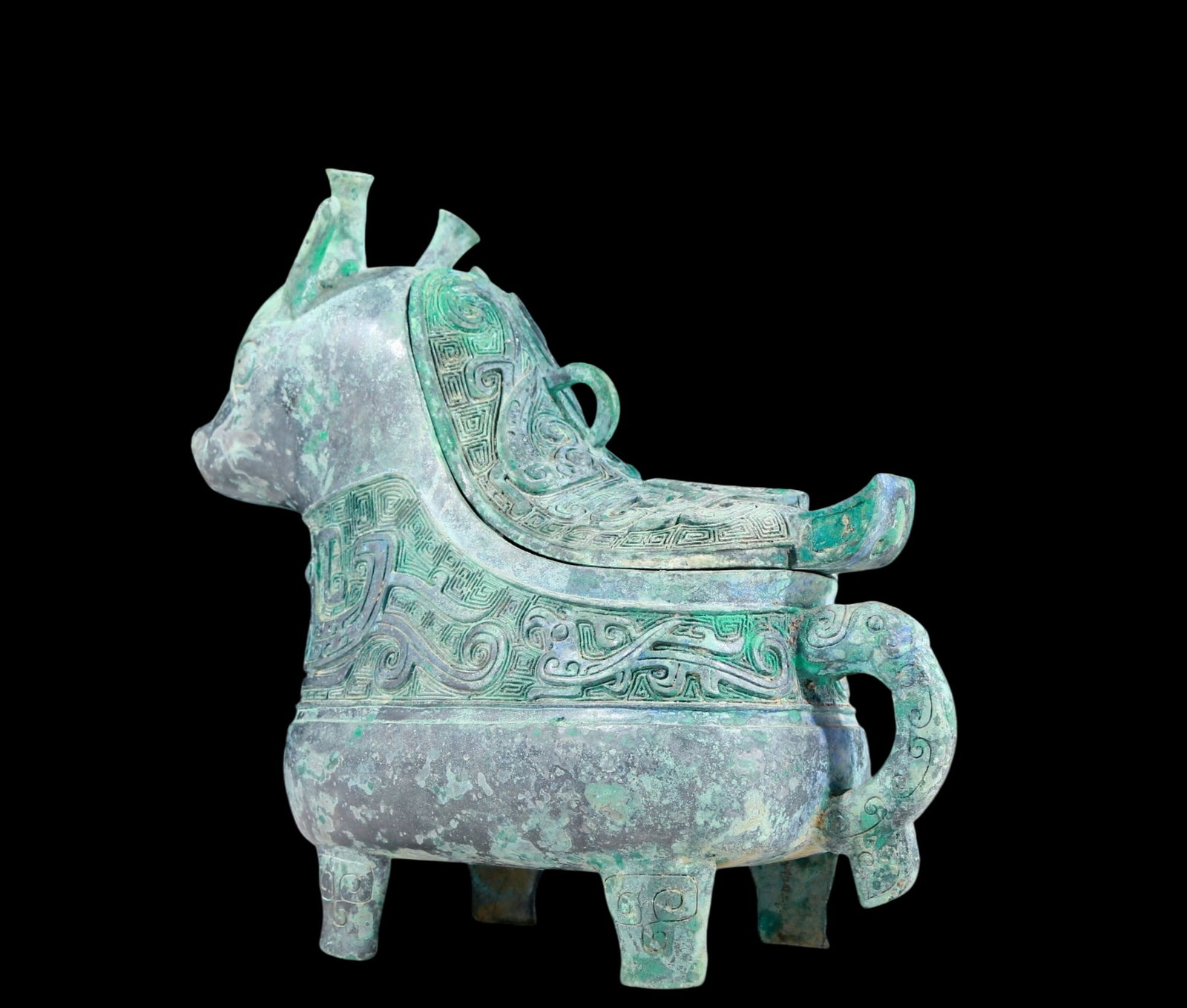 A precious bronze ewer with auspicious animal patterns - 8