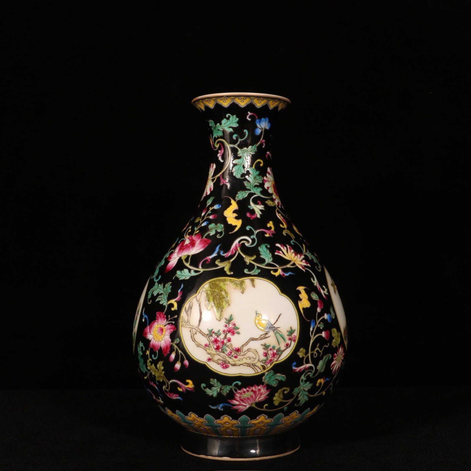 An Exquisite Enamel Painted Gold Flower and Bird Pattern Vase: An Exquisite Enamel Painted Gold Flower and Bird Pattern Vase,Qing Dynasty,China,Yongzheng Four-character Mark,Size:9.4inx5.5in 珐琅彩描金花鸟纹瓶