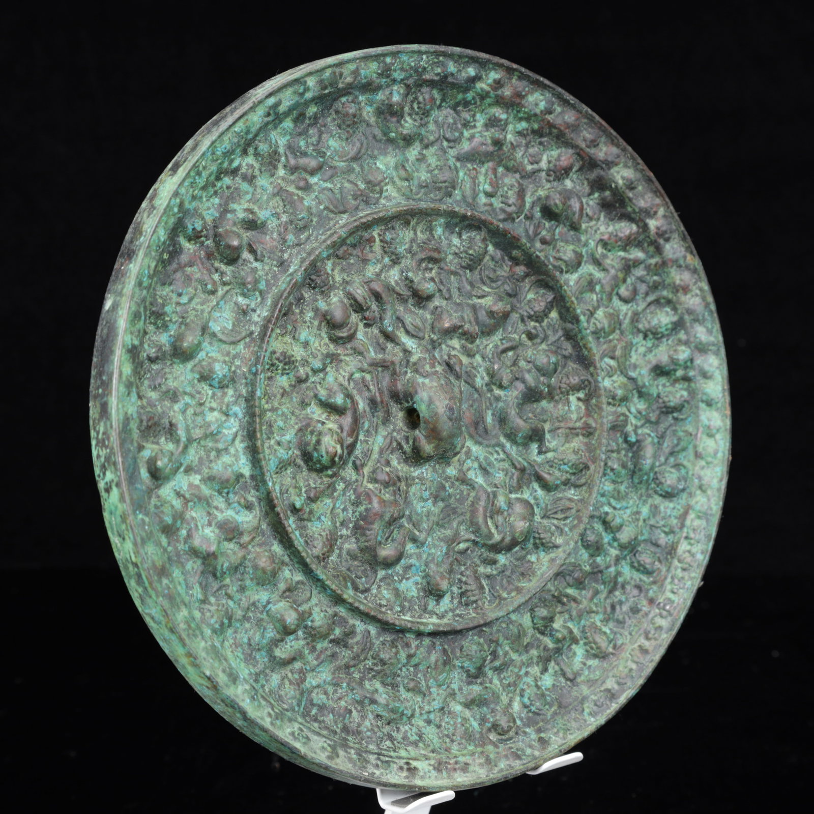 An Archaic Bronze Animal Pattern Round Mirror - 7