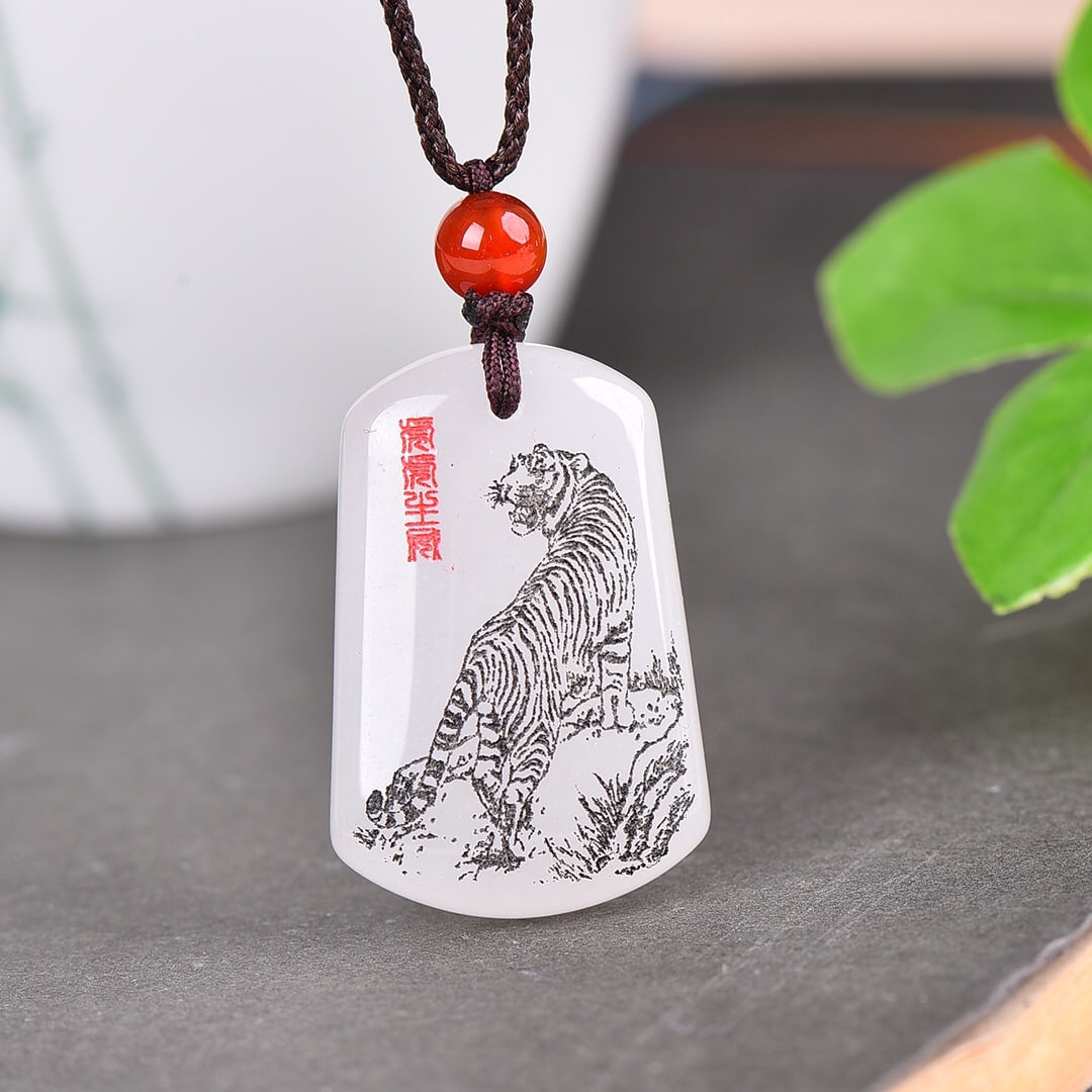 An Exquisite White Jade Tiger Pattern Pendant - 5