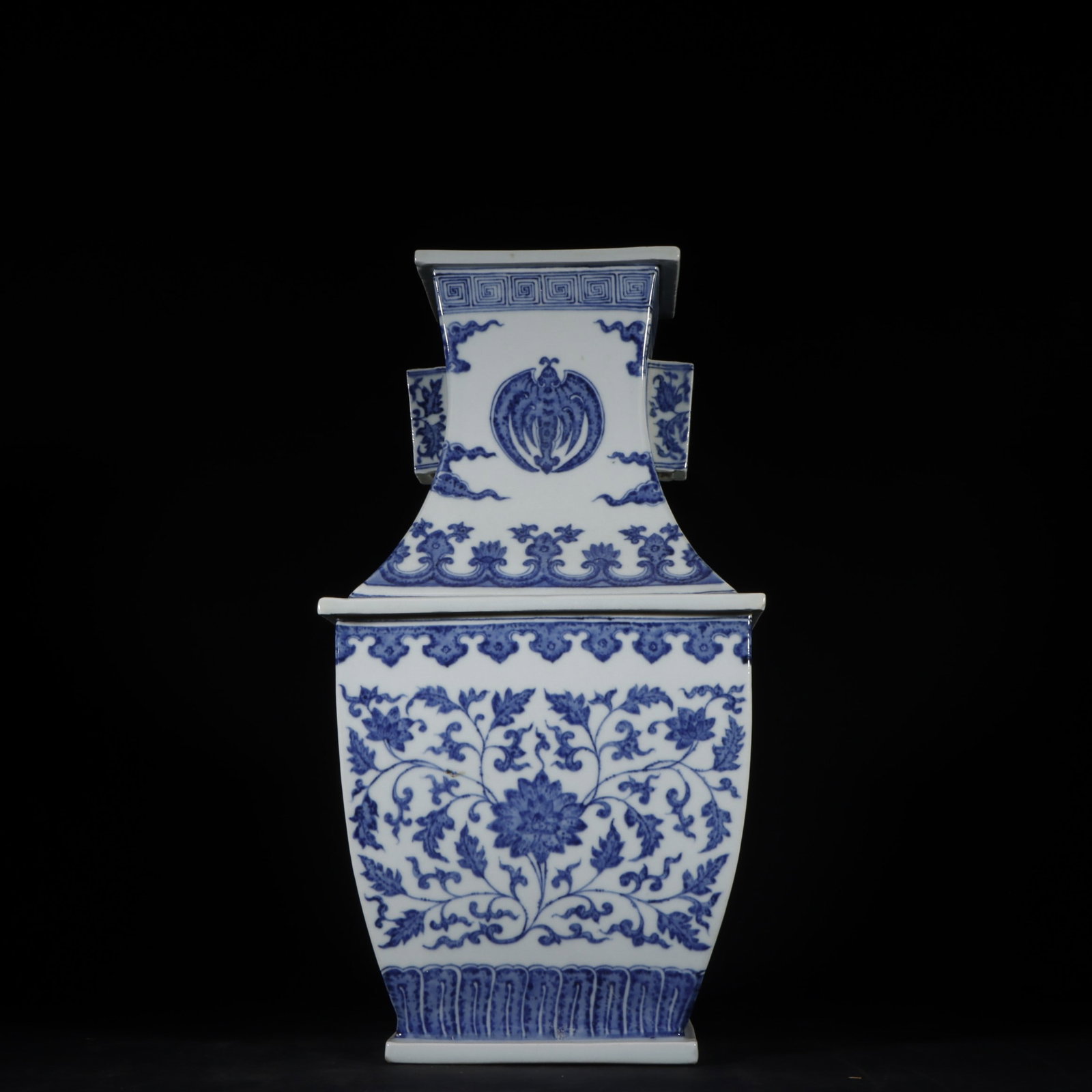 A Exquisite Blue and White Lotus Pattern Pierced-Ears Vase: A Exquisite Blue and White Lotus Pattern Pierced-Ears Vase,Qing Dynasty, China,Qianlong Six-character Mark,Size:14.8inx7.7in 青花缠枝莲纹贯耳瓶,&#