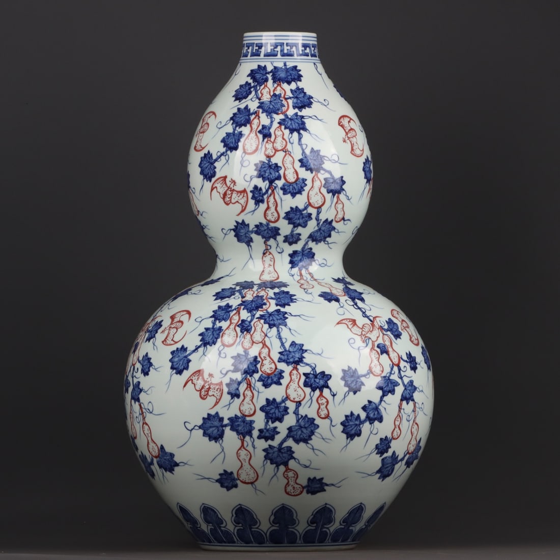 A Exquisite Blue and White Underglaze-Red Bat Gourd Pattern Vase: A Exquisite Blue and White Underglaze-Red Bat Gourd Pattern Vase,Qing Dynasty, China,Qianlong Six-character Mark,Size:27inx14.2in