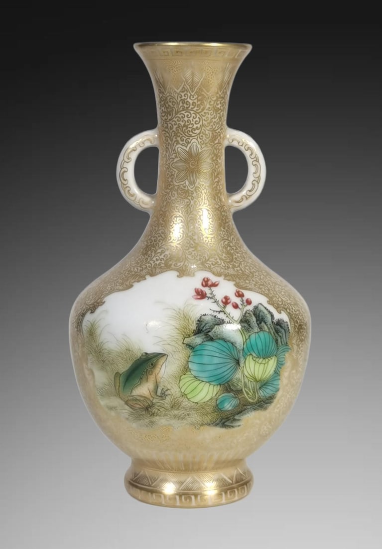 A Exquisite Famille-Rose Painted Gold Flower Pattern Double-Ears Vase: A Exquisite Famille-Rose Painted Gold Flower Pattern Double-Ears Vase,Qing Dynasty, China,Yongzheng Four-character Mark,Size:6.3inx3.1in