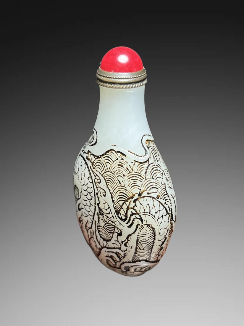 A Exquisite Hotan Jade Dragon Pattern Snuff Bottle - 4